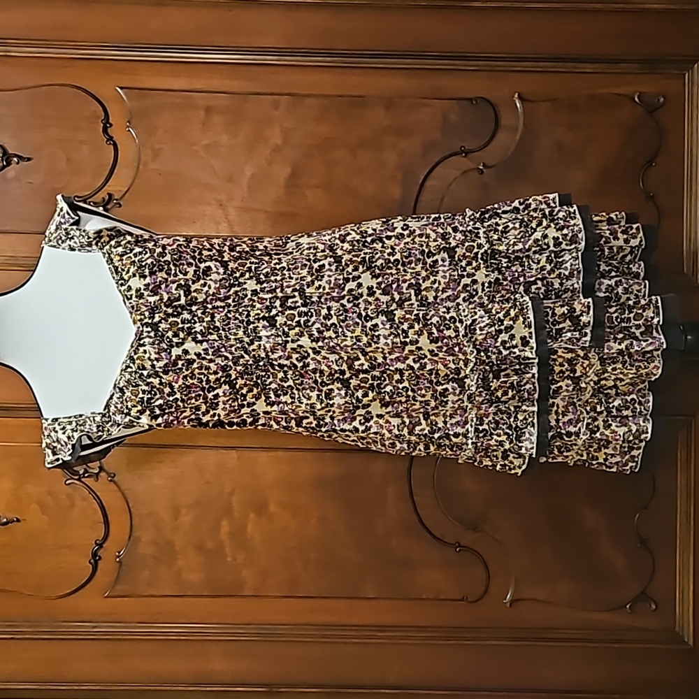 DKNY Dress Sleeveless Ruffles Tiered Lined Abstract Floral V Neck Size S